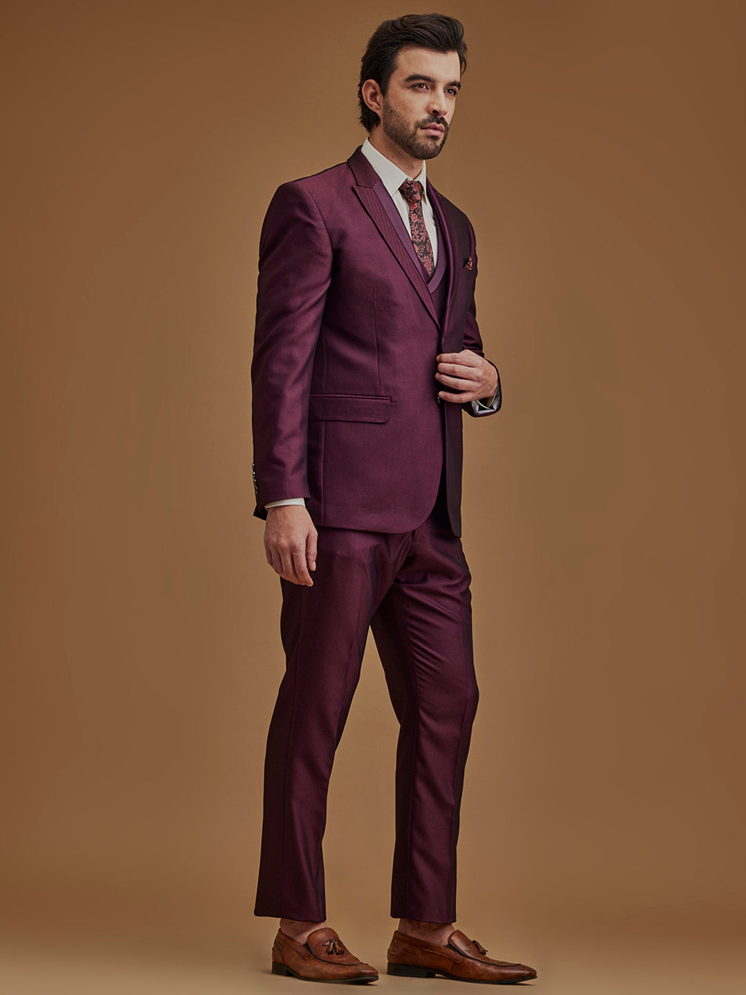Single Breasted Textured Wine Five Piece Suit